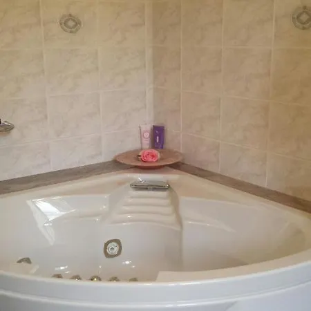 Bed & Breakfast La Via Dell'ambra *