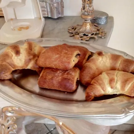 Bed & Breakfast La Via Dell'ambra *